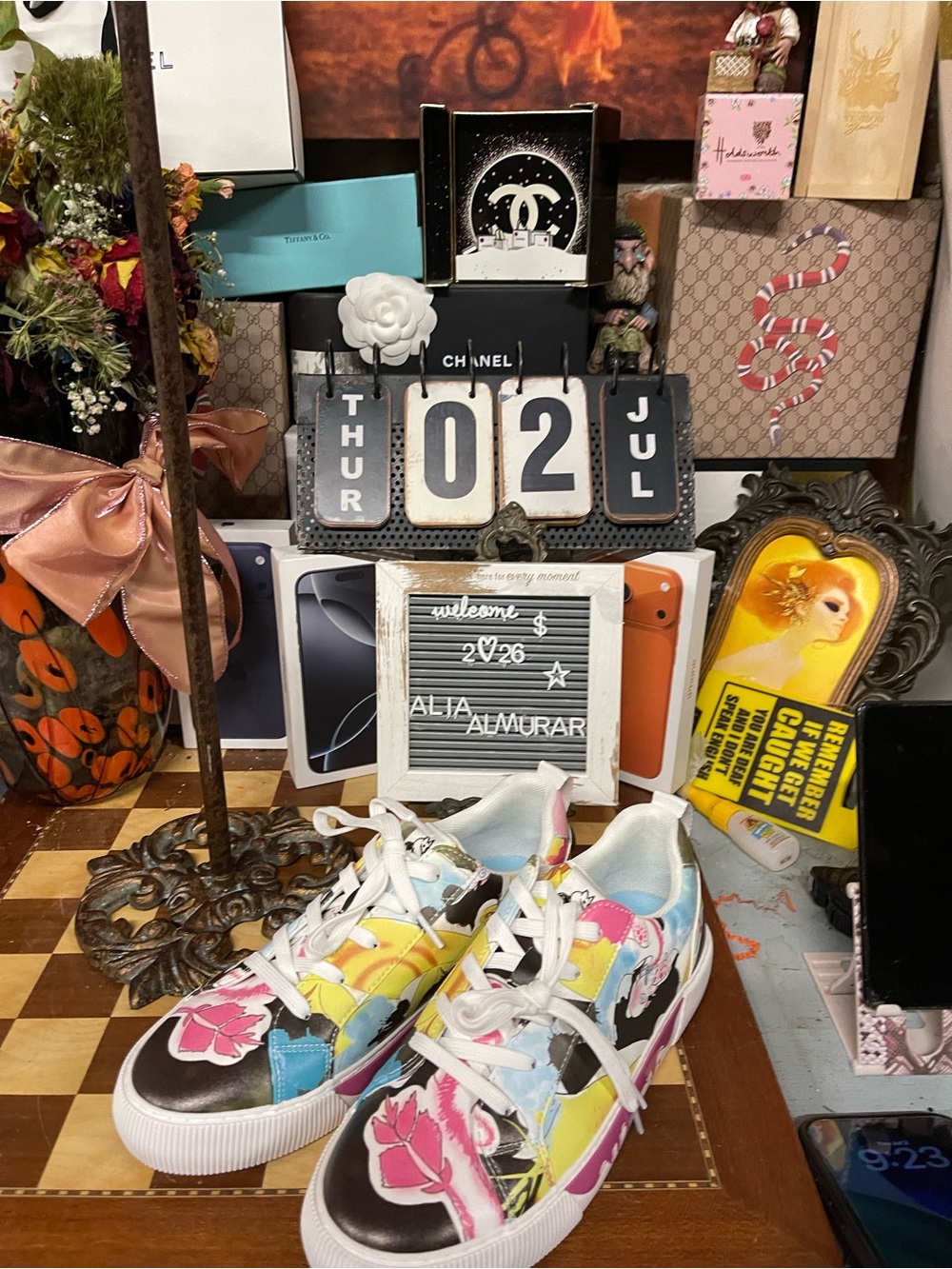 Shy fox 🦊 popular shoes